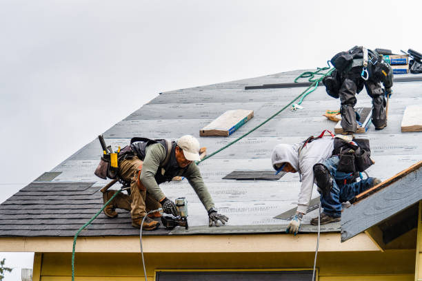 Professional Gutter Installation technician working in Universal City, TX